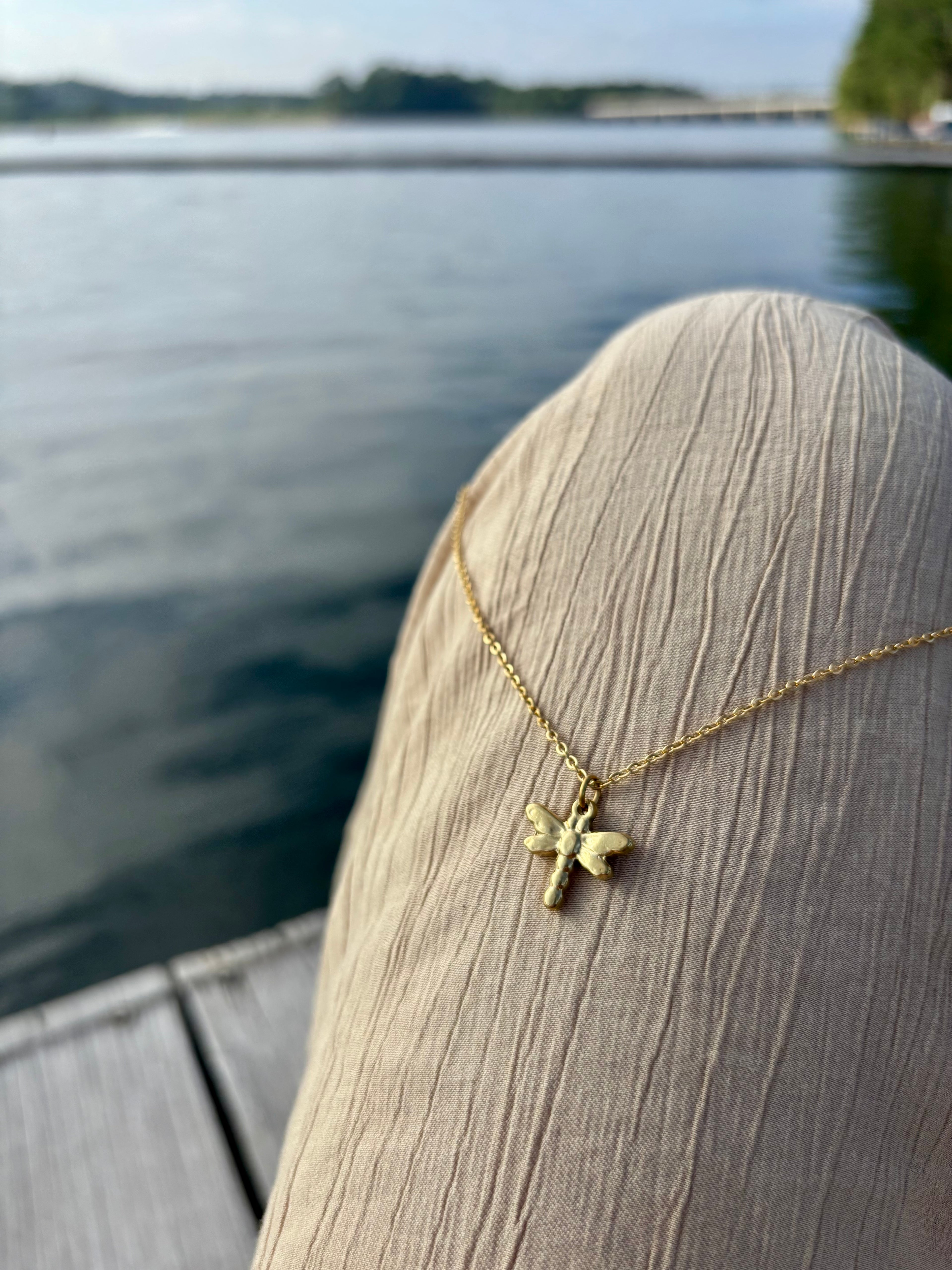 16 in dragon fly charm necklace