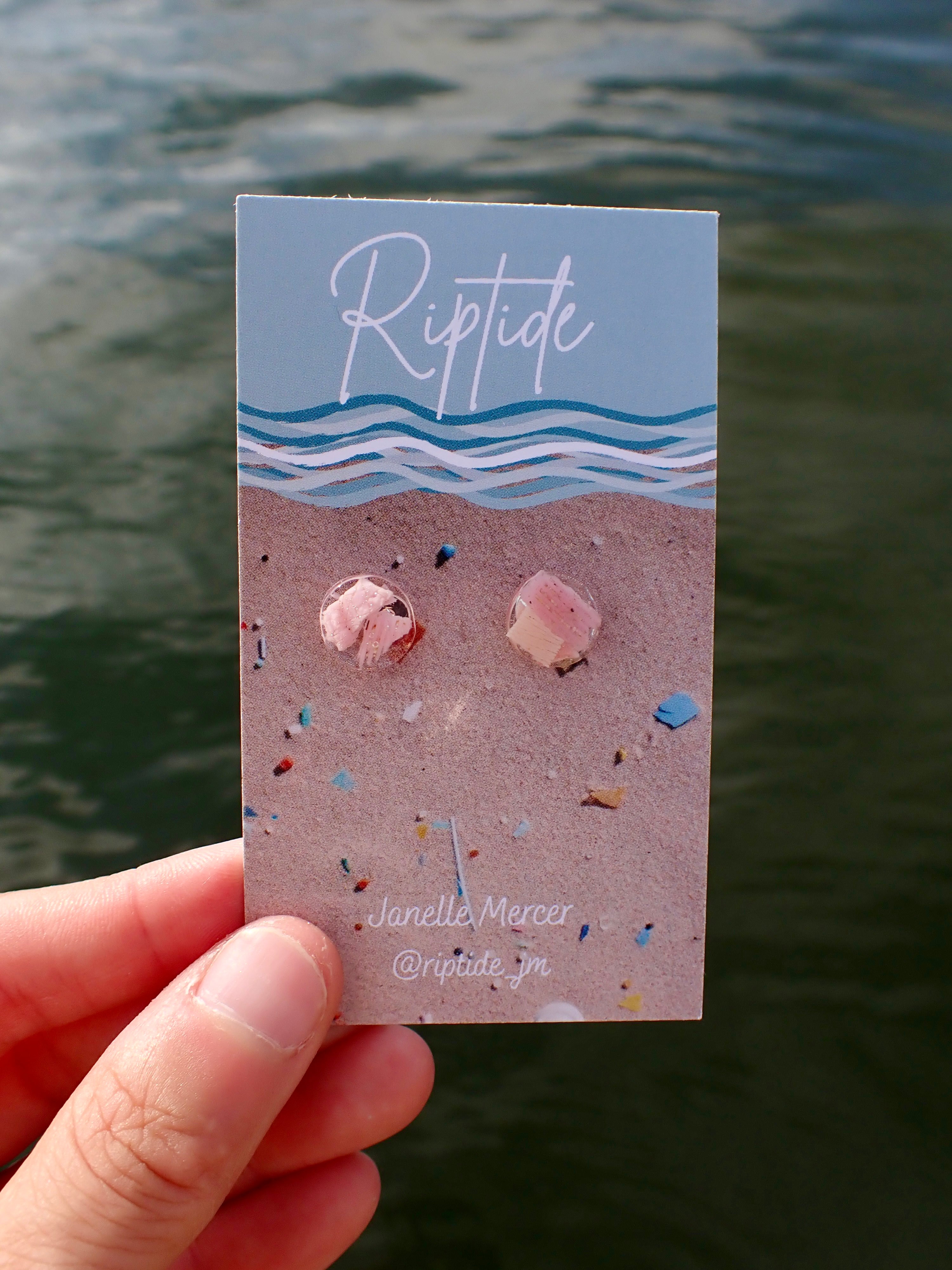 pink round microplastic earrings