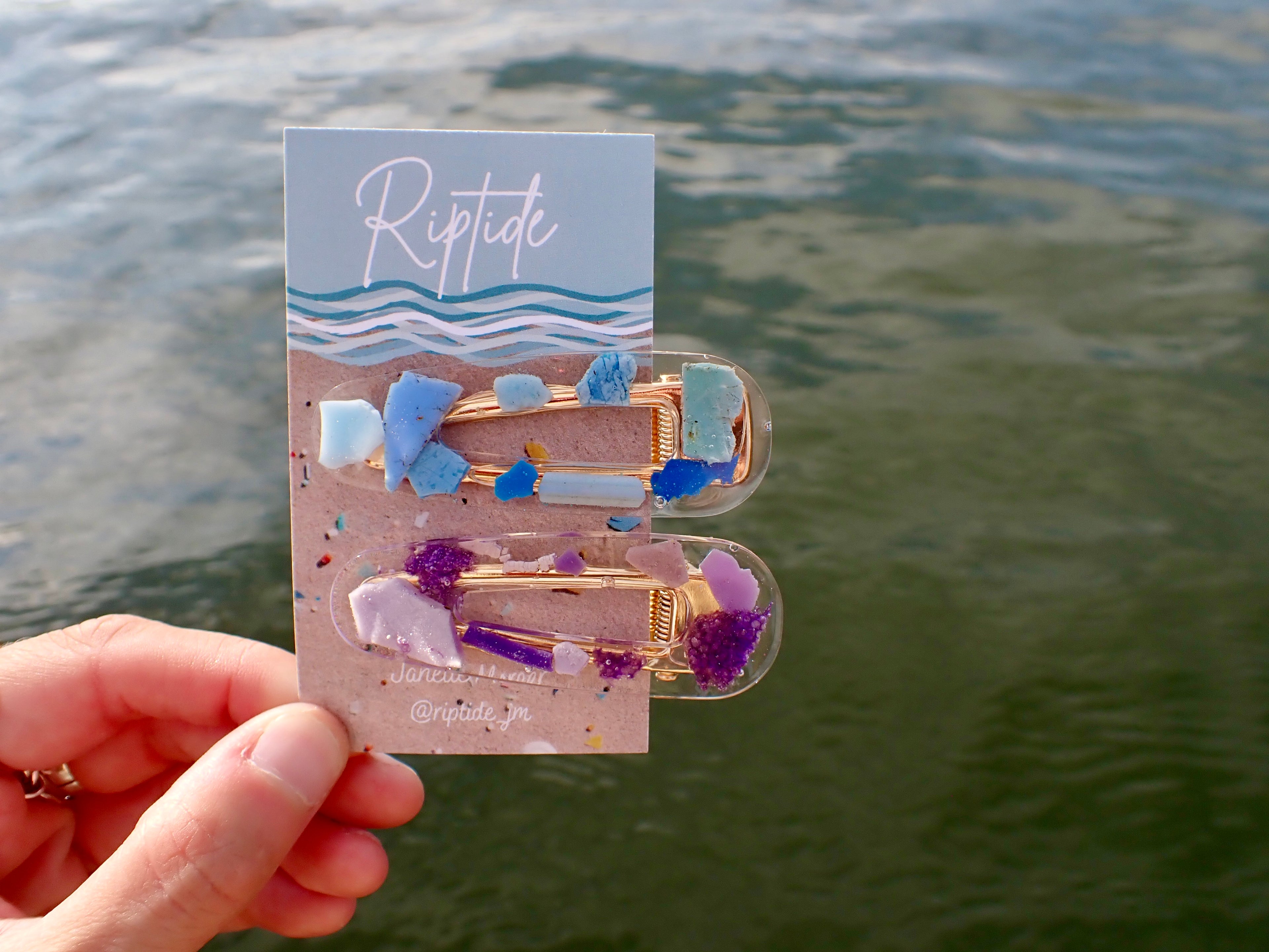 blue and purple microplastic barrette