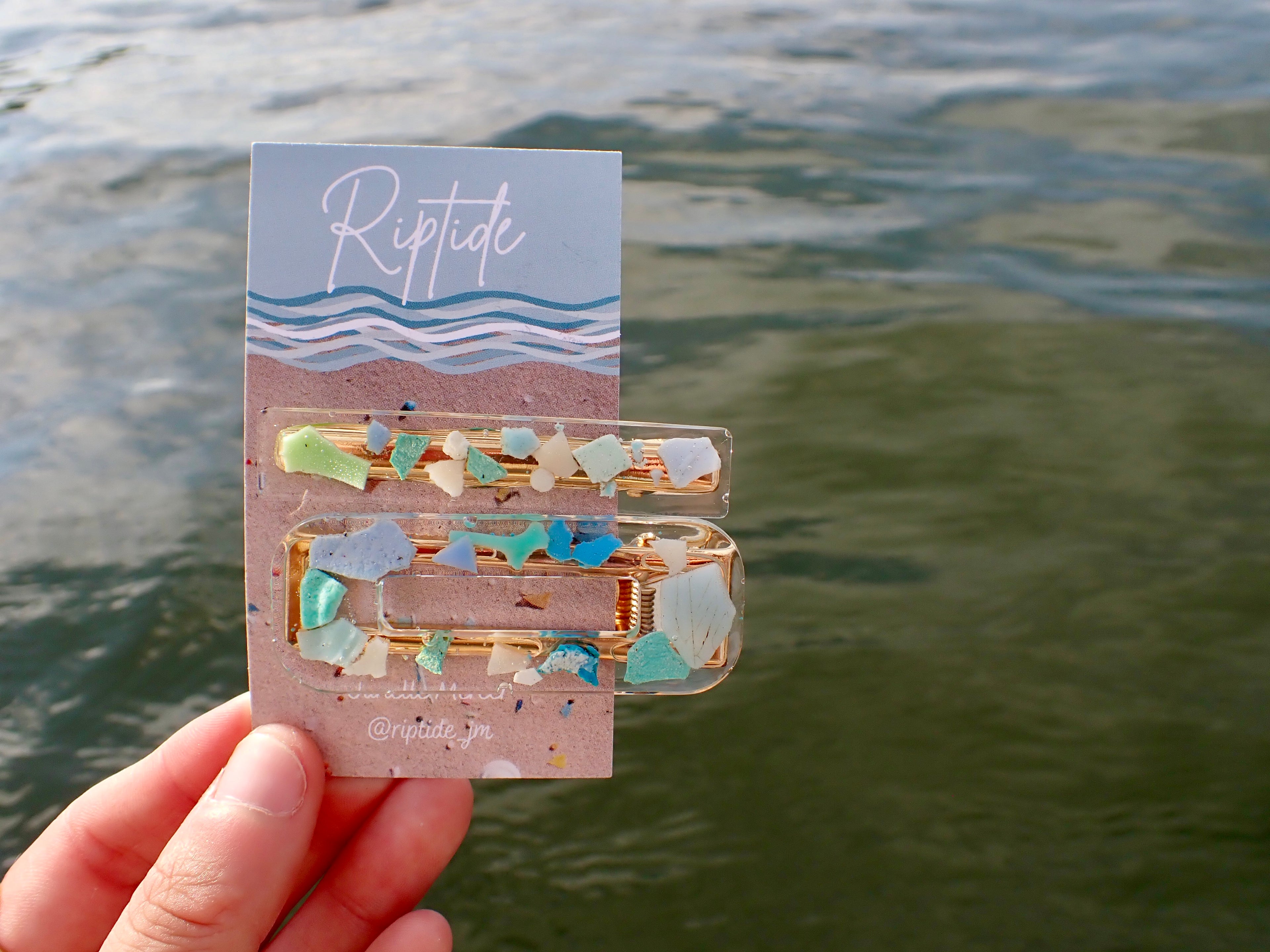 sea blue microplastic barrette