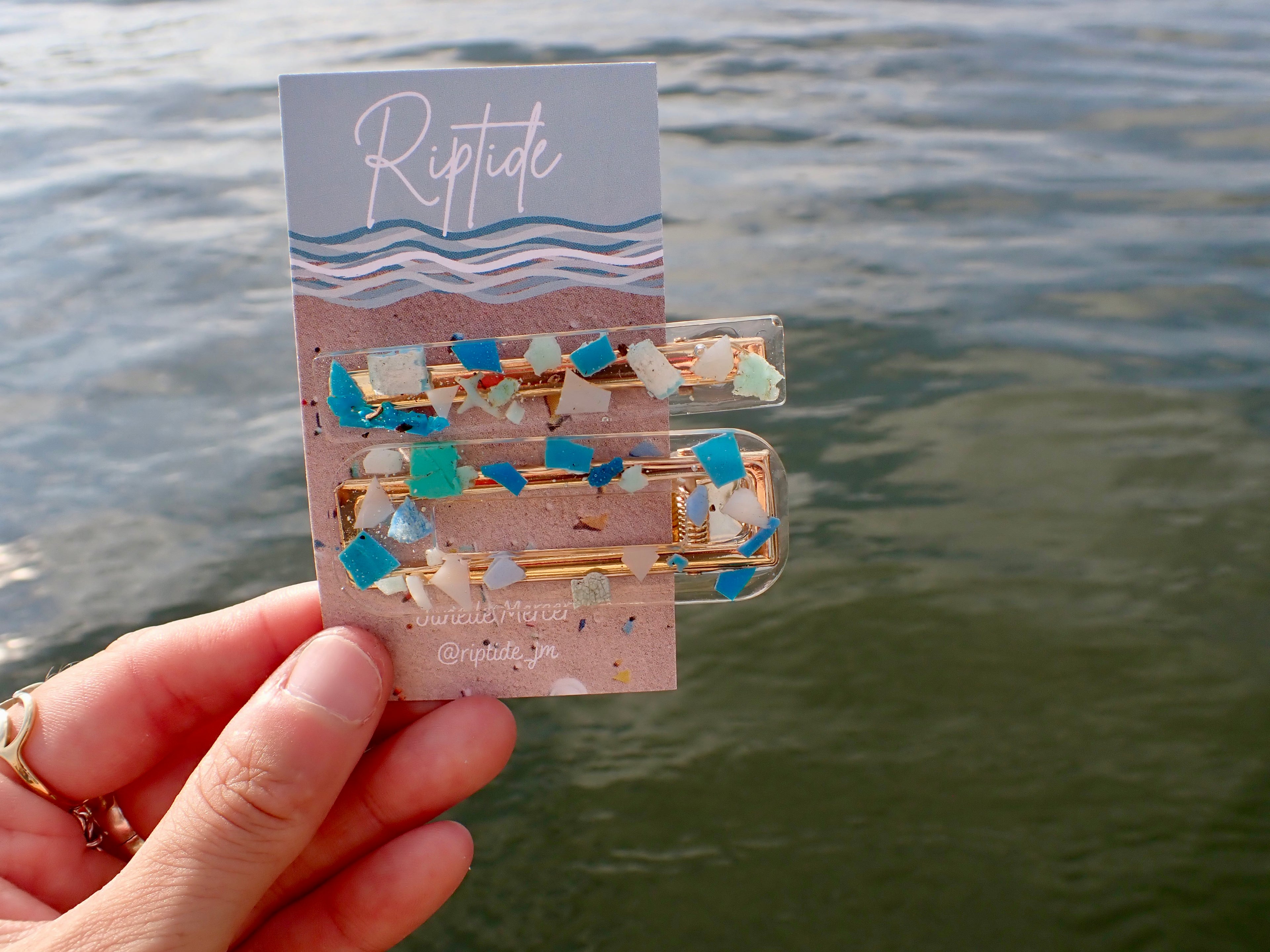 deep blue microplastic barrette