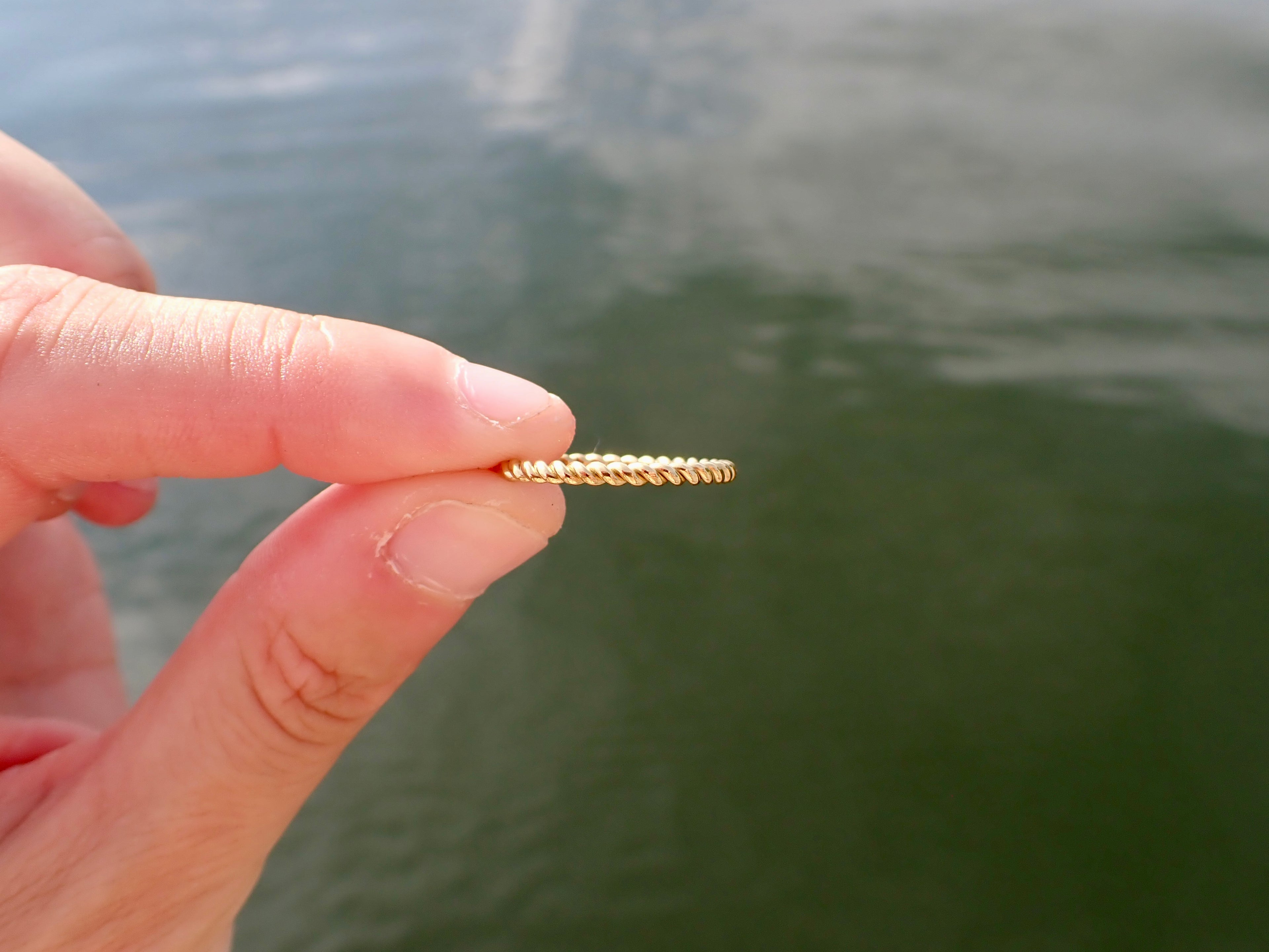18K gold twisted braid ring