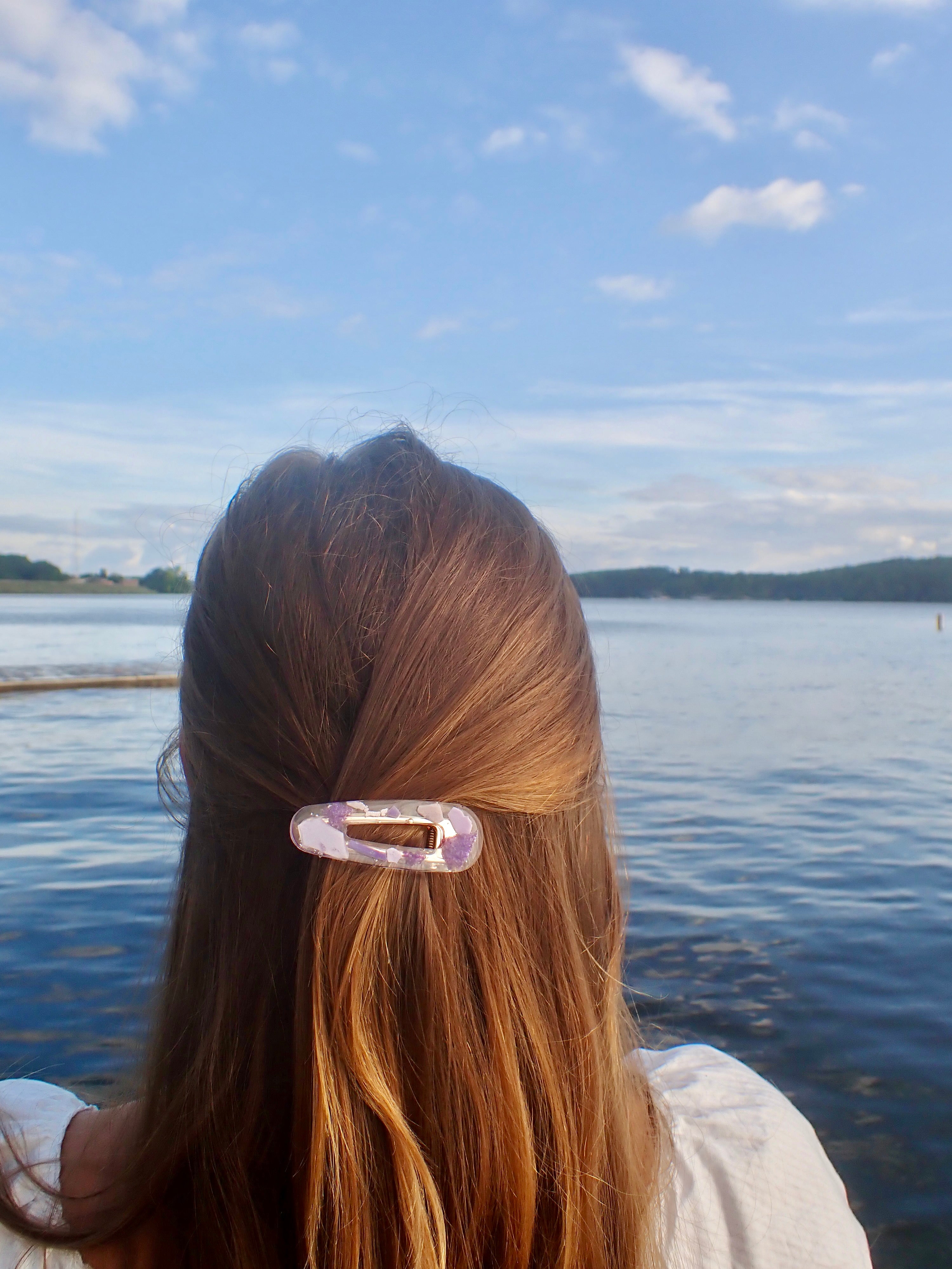 blue and purple microplastic barrette